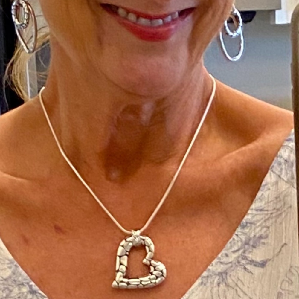 Beautiful Brighton Pebble Heart Necklace!
